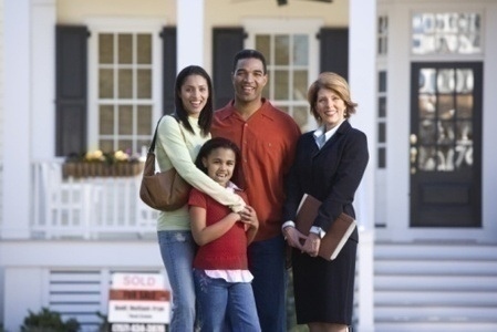 Homebuying_agent_family