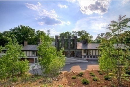 Easton_CT_Contemporary