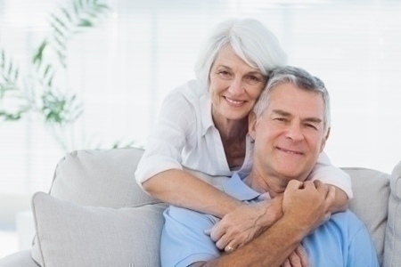 senior_couple_in_home