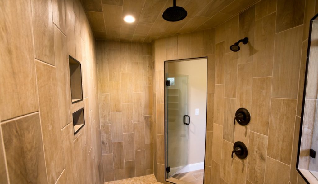 Unexpected Ways to Stage Your Shower for a Resort-Like Feel — RISMedia