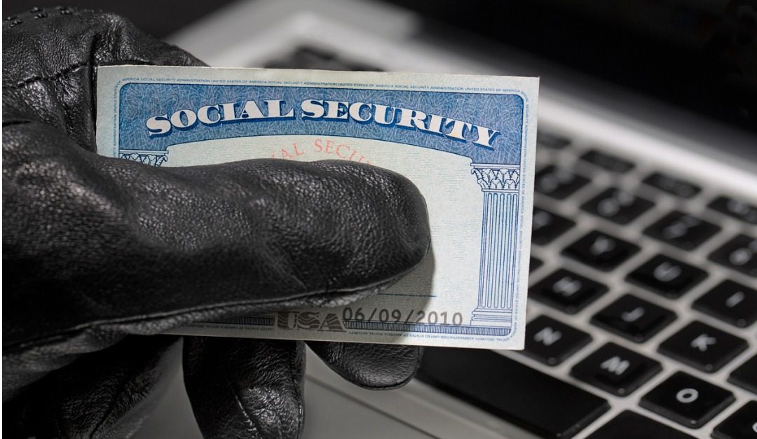 10 Warning Signs Of Identity Theft — Rismedia 5205