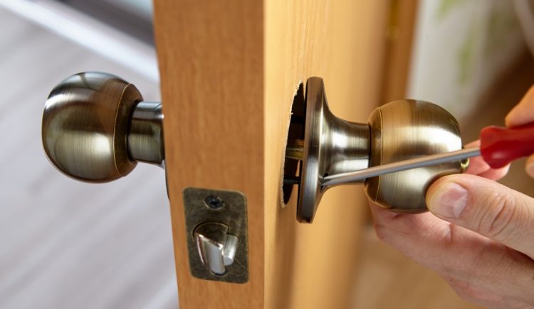 how changing our door knobs completed our home renovation - bishop&holland